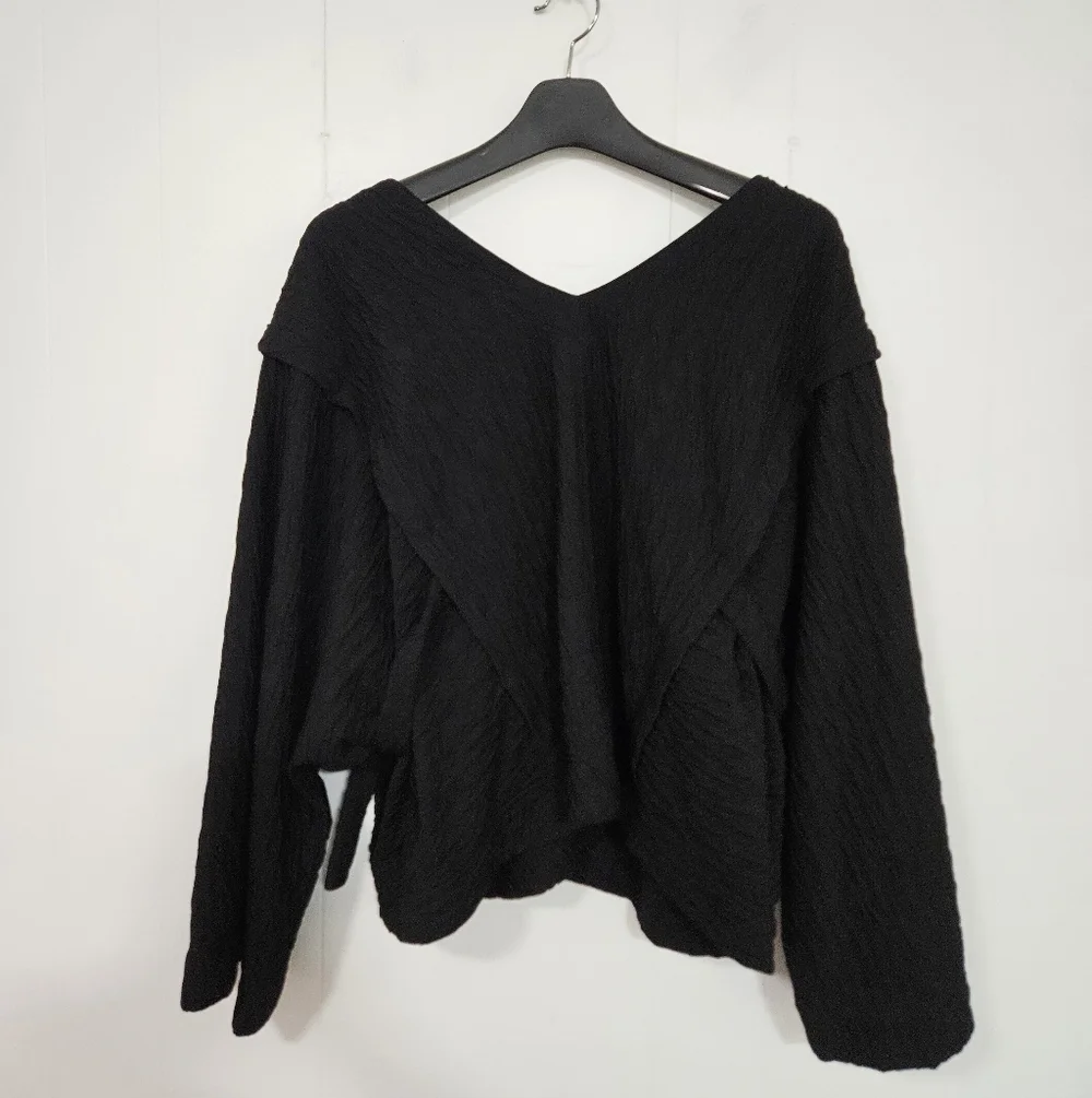 NWT Free People Beach Crepe Black V Neck